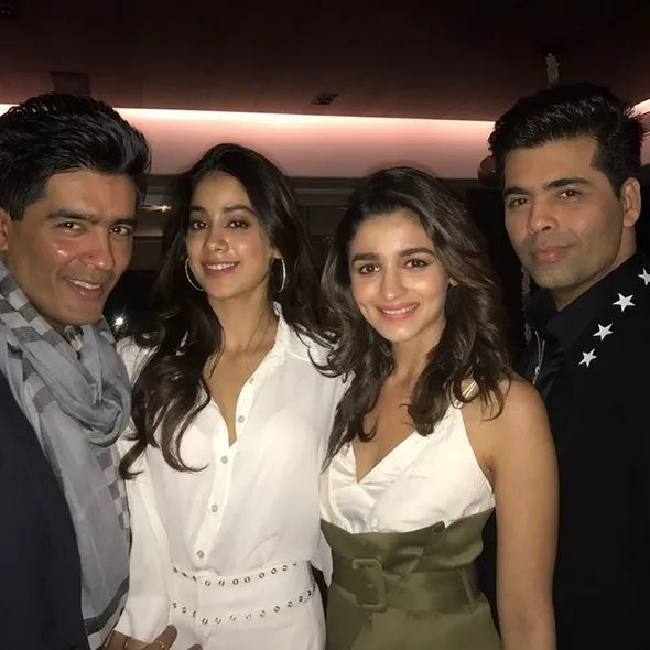 Jhanvi sudah mulai hangout sendiri tanpa Sridevi ©instagram/manishmalhotra