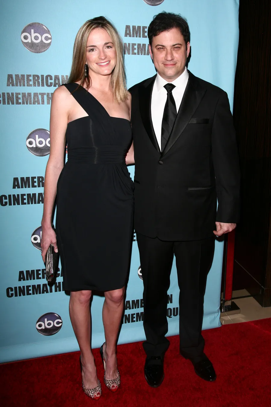 Jimmy Kimmel dan istri pada sebuah acara di ABC Channel © Shutterstock