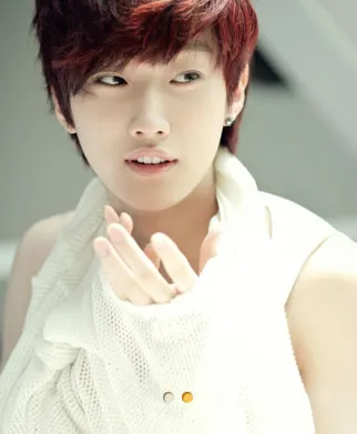 Jinyoung B1A4 foto: koreaboo.com