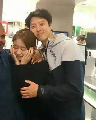 Lee Dong Gun dan Jiyeon T-Ara dikabarkan putus setelah dua tahun pacaran. ©t-araworld.net