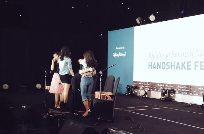 Lewat event handshake 'Indahnya Senyum Manismu', JKT48 resmi umumkan Akustik sebagai sub-unitnya © JKT48 Official