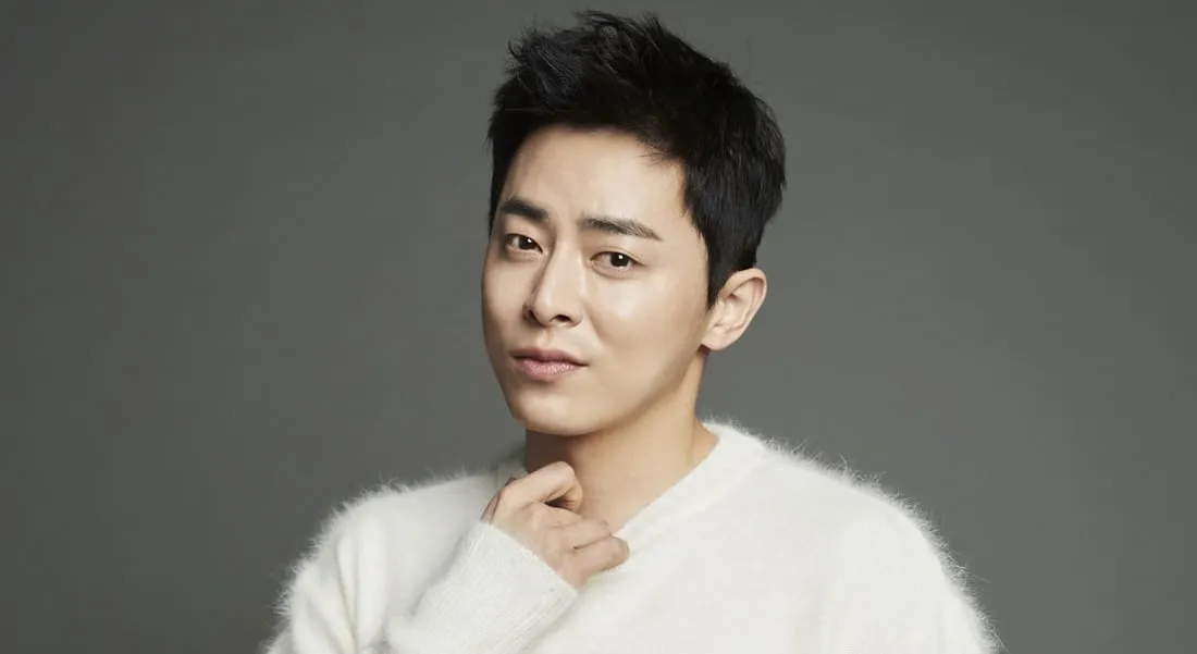 Jo Jung Suk merasa bersalah karena tak beri tahu fans lebih dulu © soompi.com