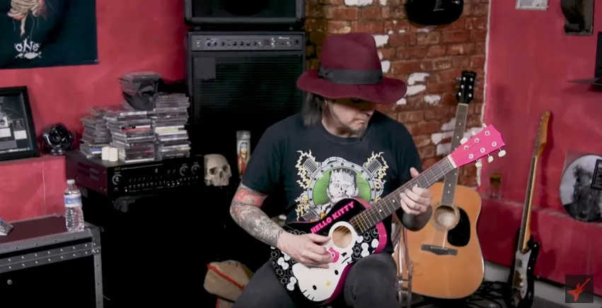 ©YouTube/Loudwire