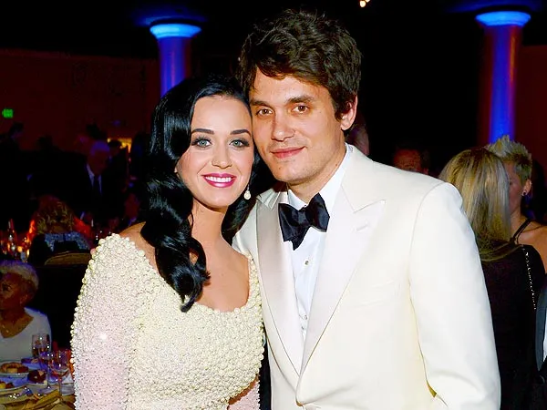 Rumor kehamilan Katy dan pernikahan keduanya hanyalah kabar burung belaka @ people.com