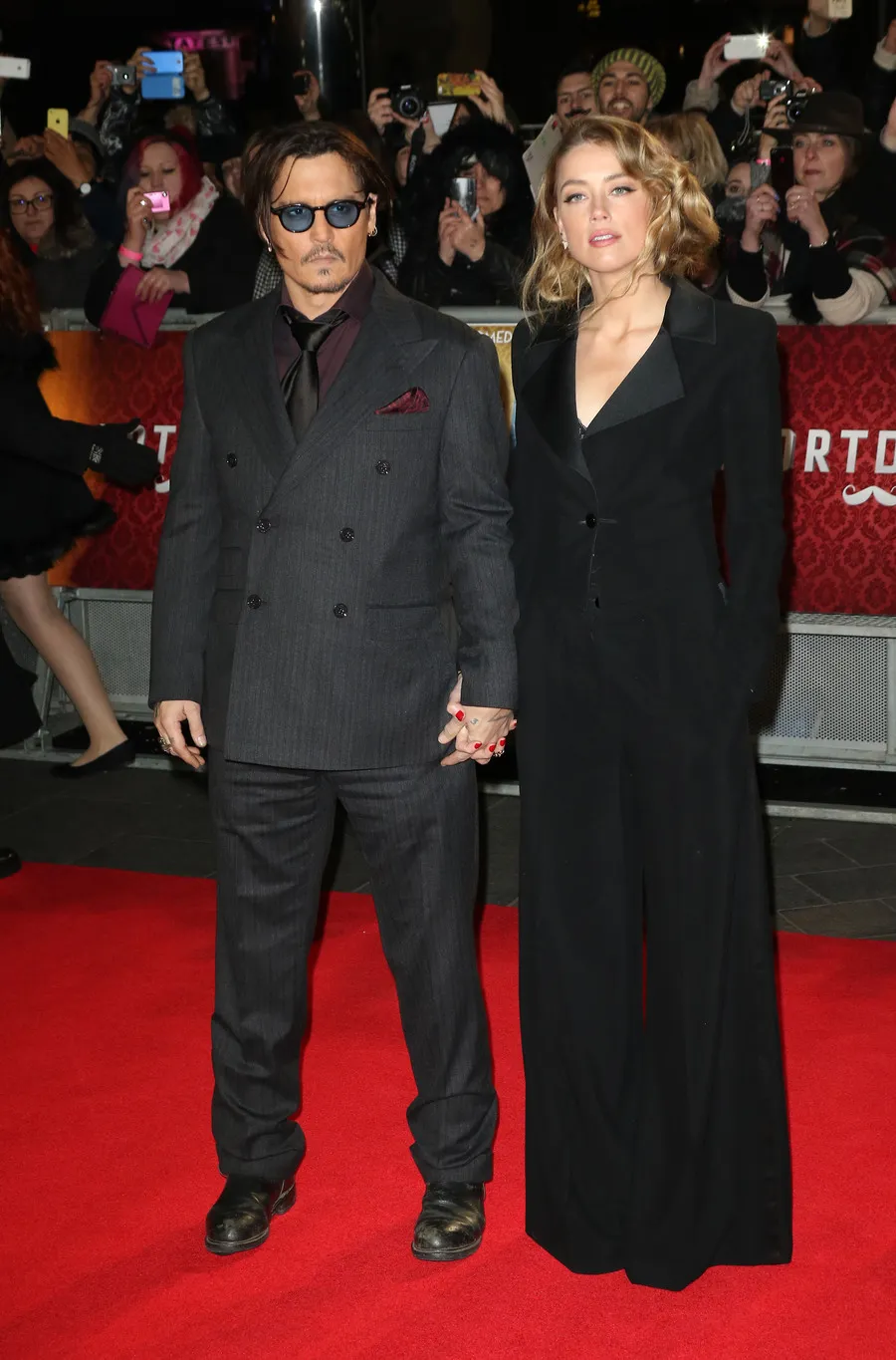 Johnny Depp sudah tak sabar nikahi Amber Heard © Splashnews.com