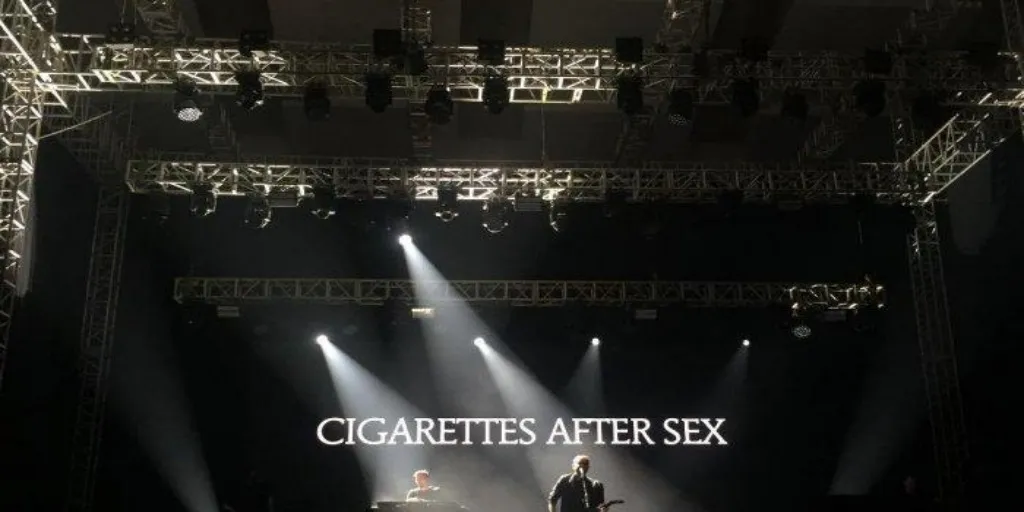 Cigarettes After Sex - Each Time You Fall In Love (Terjemahan)