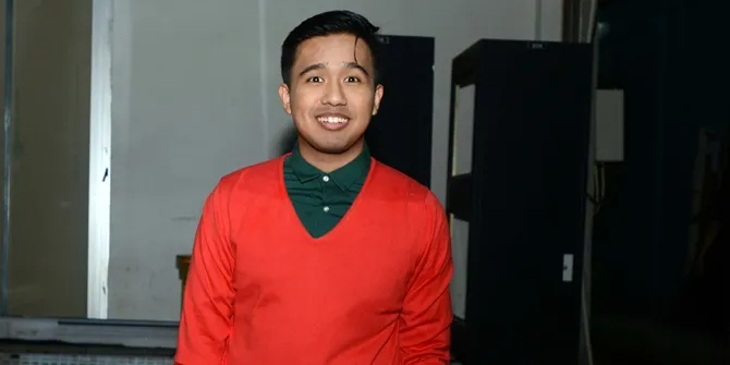 Joshua berpesan ke generasi muda saat ini agar menjadi dirinya sendiri. © KapanLagi.com/Muhammad Akrom Sukarya