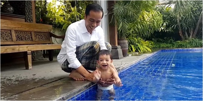 Presiden Jokowi bersama cucu tersayangnya, Jan Ethes (© Youtube/Presiden Joko Widodo)