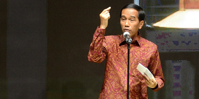 Sosok Jokowi saat berpidato © KapanLagi.com/Bambang E Ros