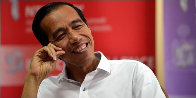 Jokowi tersenyum lepas © Merdeka.com