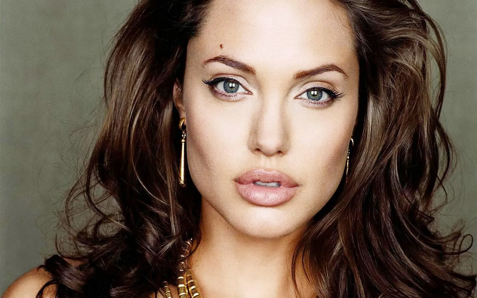 Angelina Jolie © infoshutter
