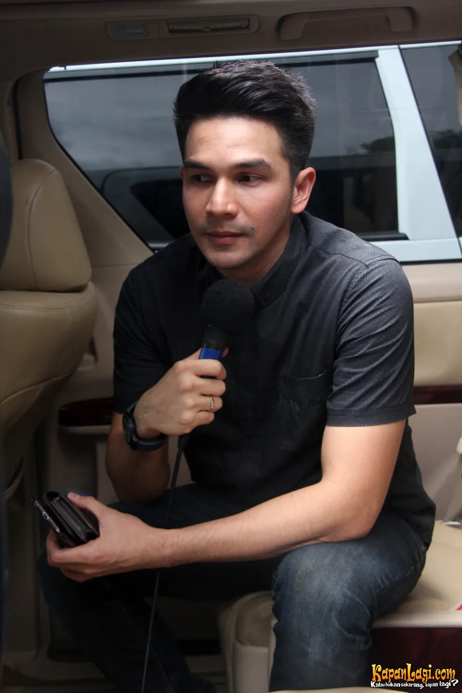 Jonathan Frizzy perluas usaha © KapanLagi.com®/Hendra Gunawan