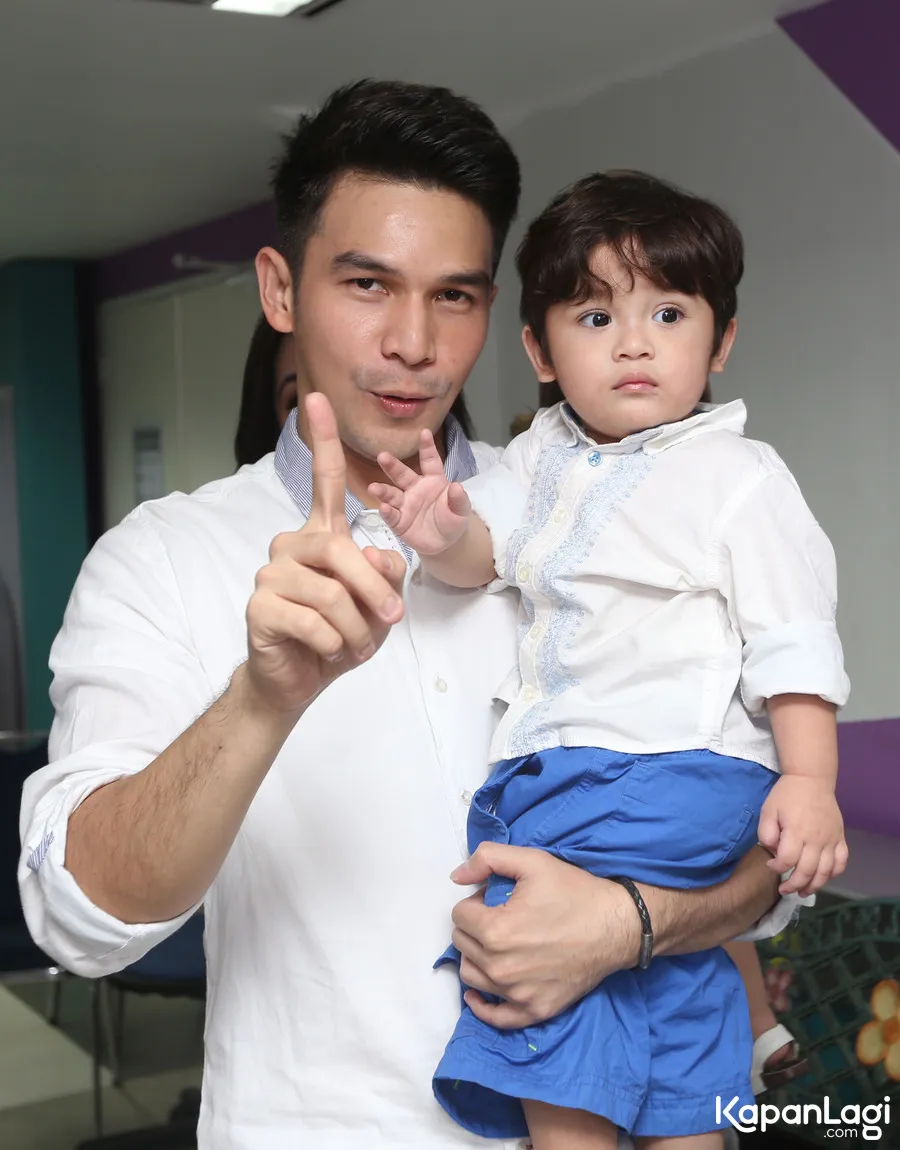 Menurut Ijonk, anak ketiganya lucu © KapanLagi.com®/Budy Santoso