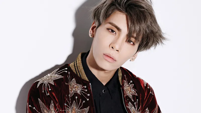 Jonghyun SHINee mengirim pesan ke kakaknya sebelum bunuh diri. - soompi.com