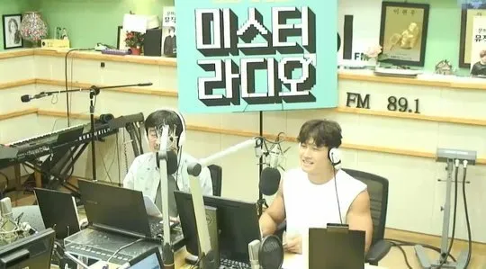 Kim Jong Kook ceritakan pengalaman pernah mengalahkan member geng. © allkpop.com