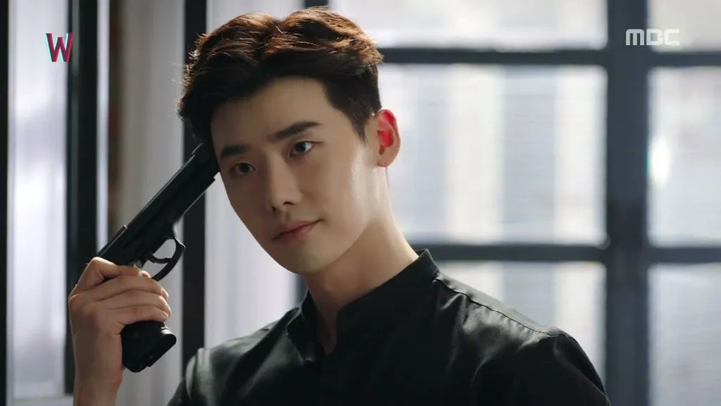 Lee Jong Suk bakal merilis HP mengginakan namanya sebagai merk. ©MBC