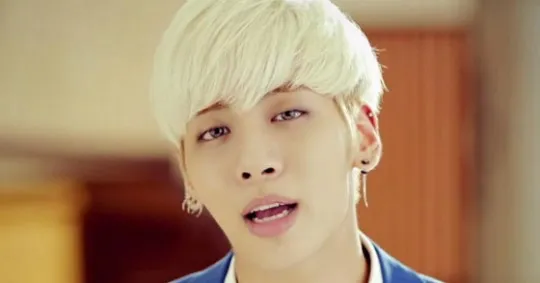 Jonghyun SHINee mengirim pesan pada kakaknya sebelum meninggal. - Joongang.