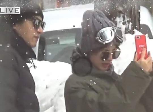 Joo Jin Mo dan Zhang Li ketahuan kencan di Jepang © allkpop.com