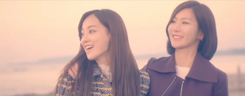 Jooyeon dan Jungah dalam MV Shine © YouTube
