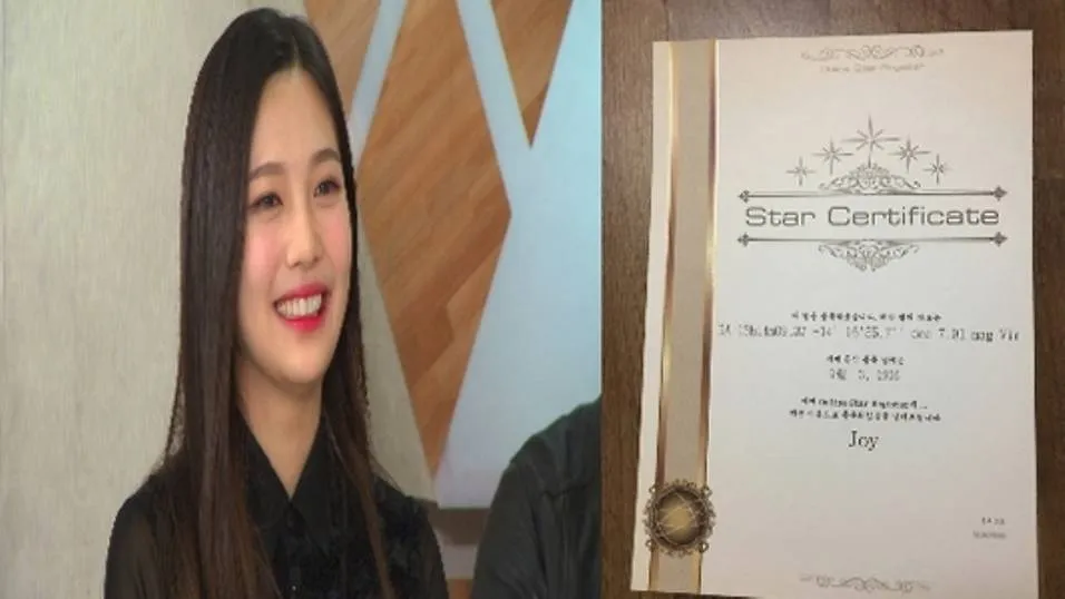 Joy Red Velvet menerima kado bintang dari fans, so sweet. © toggle.sg