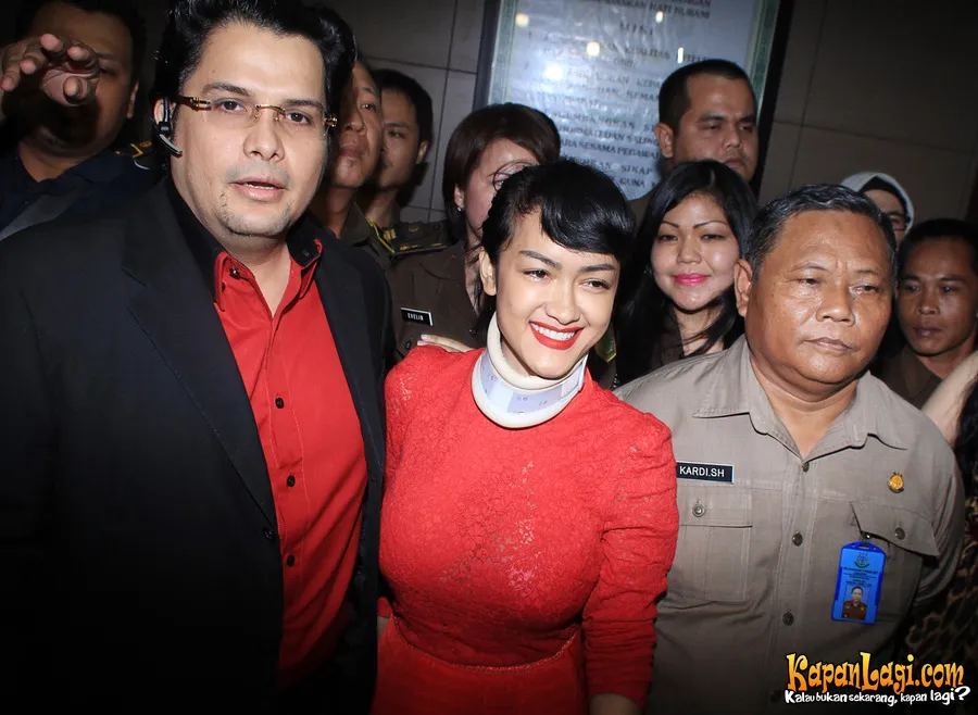 Julia Perez kini mendekam di tahanan.