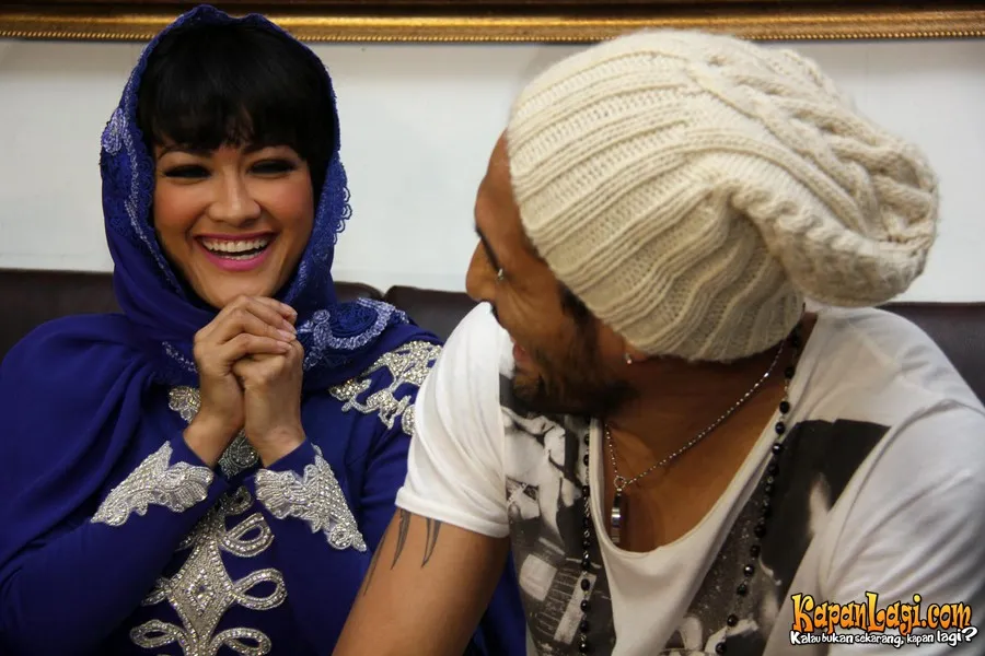 Pernikahan Jupe dan Gaston kembali ditunda.