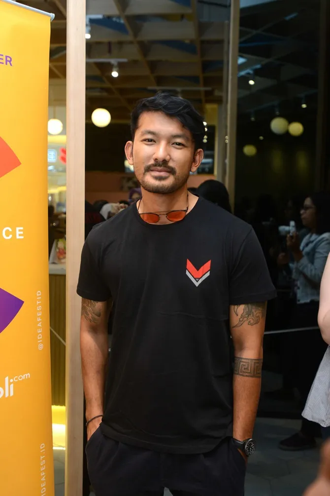 Rio Dewanto bikin Julie Estelle terpana © KapanLagi.com/Bayu Herdianto