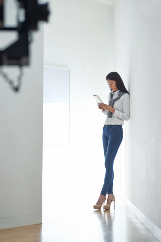 Jun Ji Hyun jadi mirip manekin @ soompi.com