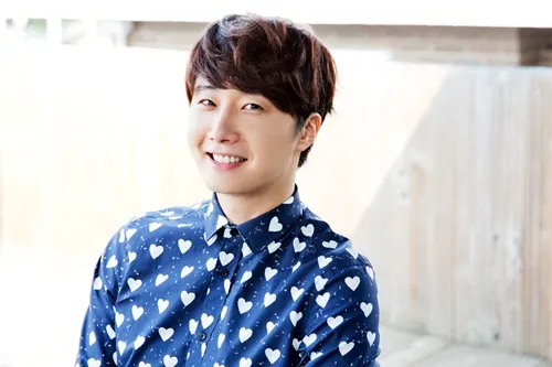 Jung Il Woo akan memulai debut film China, berjudul HEROINE. ©soompi.com