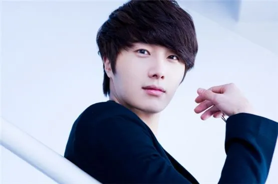 Jung Il Woo pernah mengalami kecelakaan parah © soompi.com