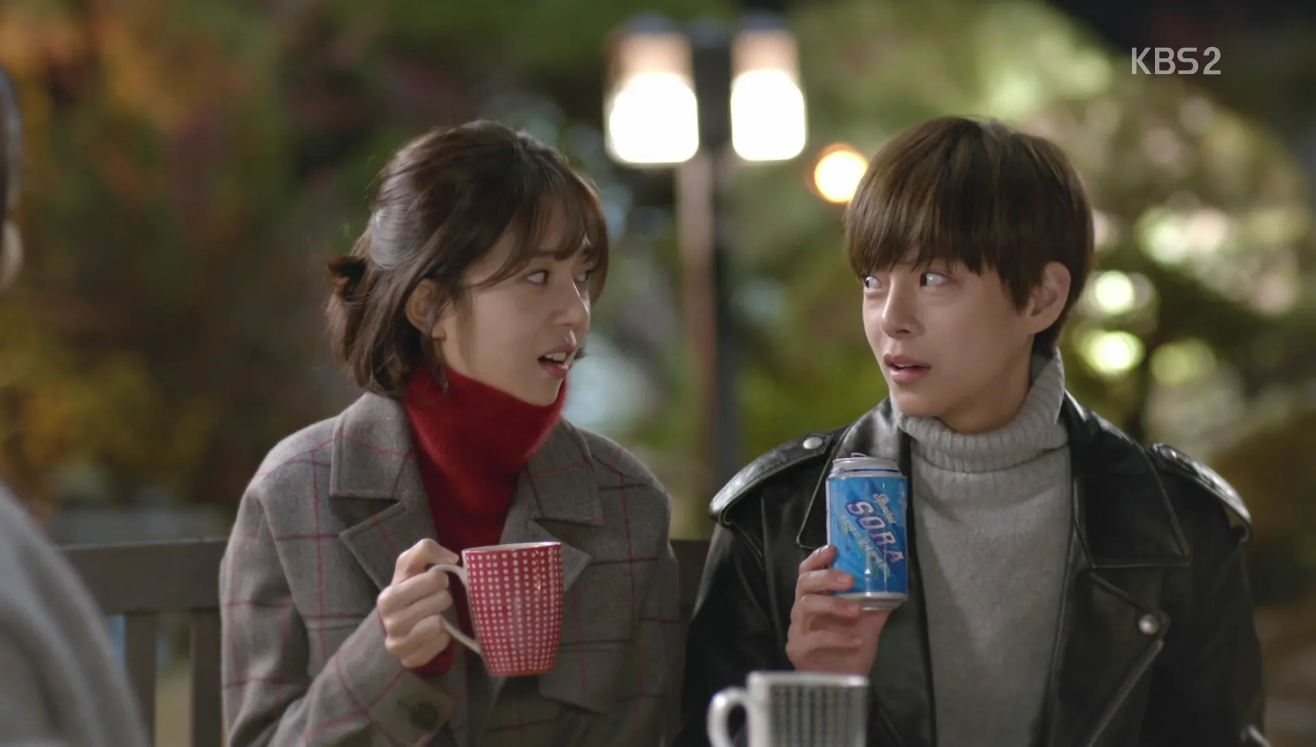 Baek Jin Hee dan Jung Hye In di Jugglers © KBS2