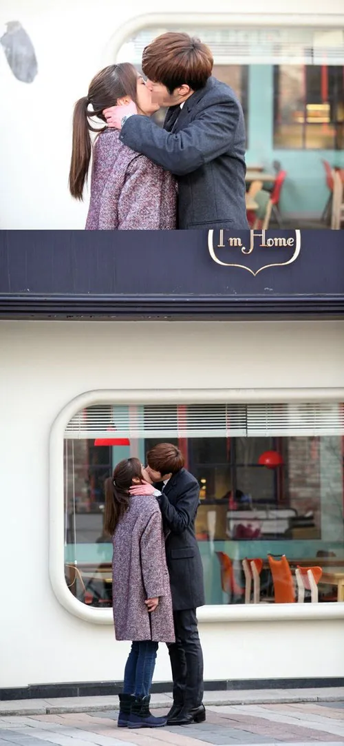 Adegan ciuman yang dilakukan oleh Jung Il Woo dan UEE After School @soompi.com