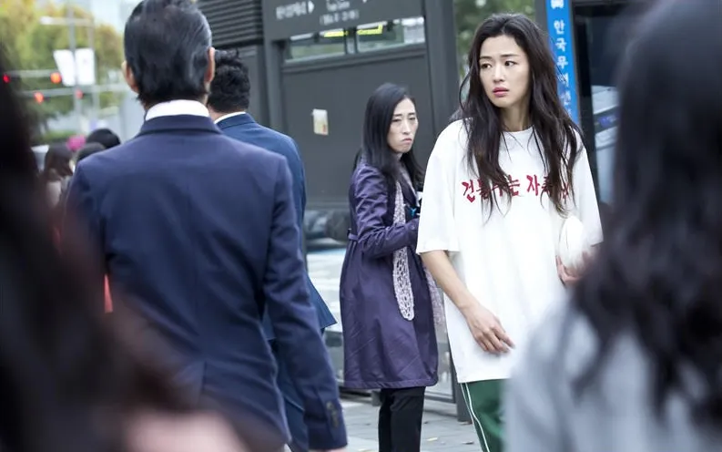 Teaser foto episode terbaru The Legend of The Blue Sea. ©soompi.com