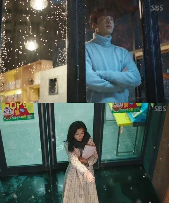 Lee Min Ho dan Jun Ji Hyun menantikan salju pertama yang turun dalam episode terbaru The Legend of The Blue Sea. ©soompi.com