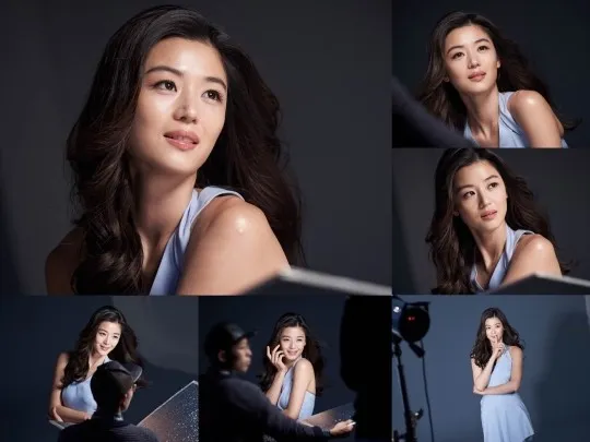 Jun Ji Hyun pamerkan pesona cantik dalam behind the scene sebuah pemotretan. @soompi.com
