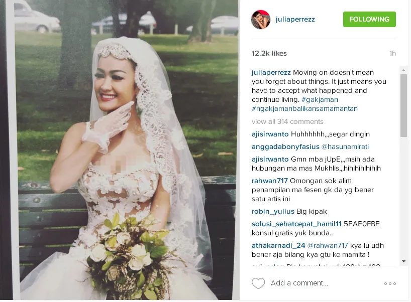 Jupe memposting foto yang diduga diambil saat menikah dengan Gaston di Australia. ©Instagram/juliaperez