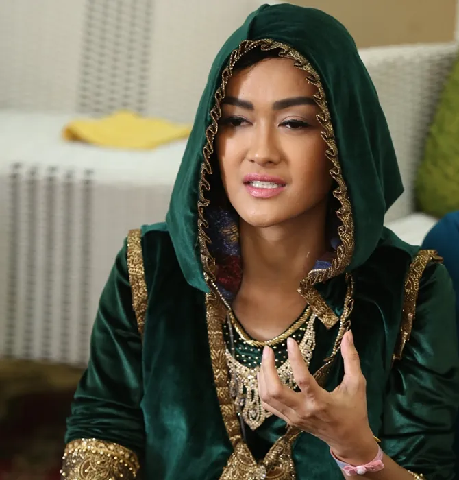 Kendati menikah di Australia, keluarga Julia Perez tak tahu menahu perihal keberadaan surat cerai. © KapanLagi.com/Agus Apriyanto