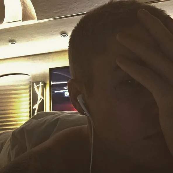 Justin Bieber tato wajahnya @ Instagram.com/justinbieber