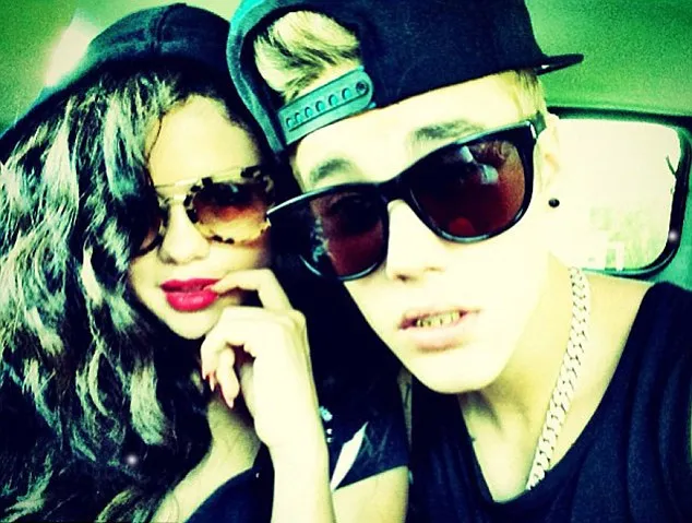Selena Gomez - Justin Bieber @ dailymail.co.uk