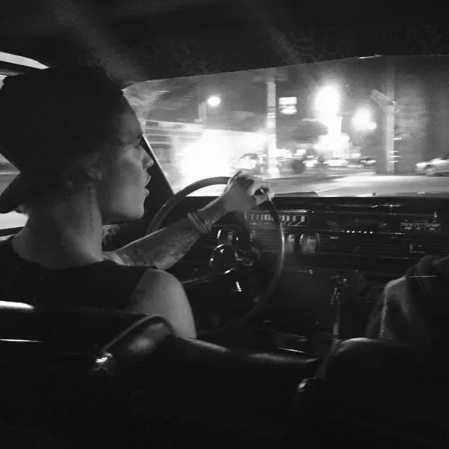 Mobil baru Justin, keren? @ instagram.com/justinbieber