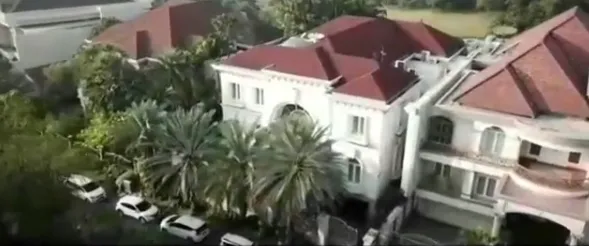 Penampakan Dari Atas