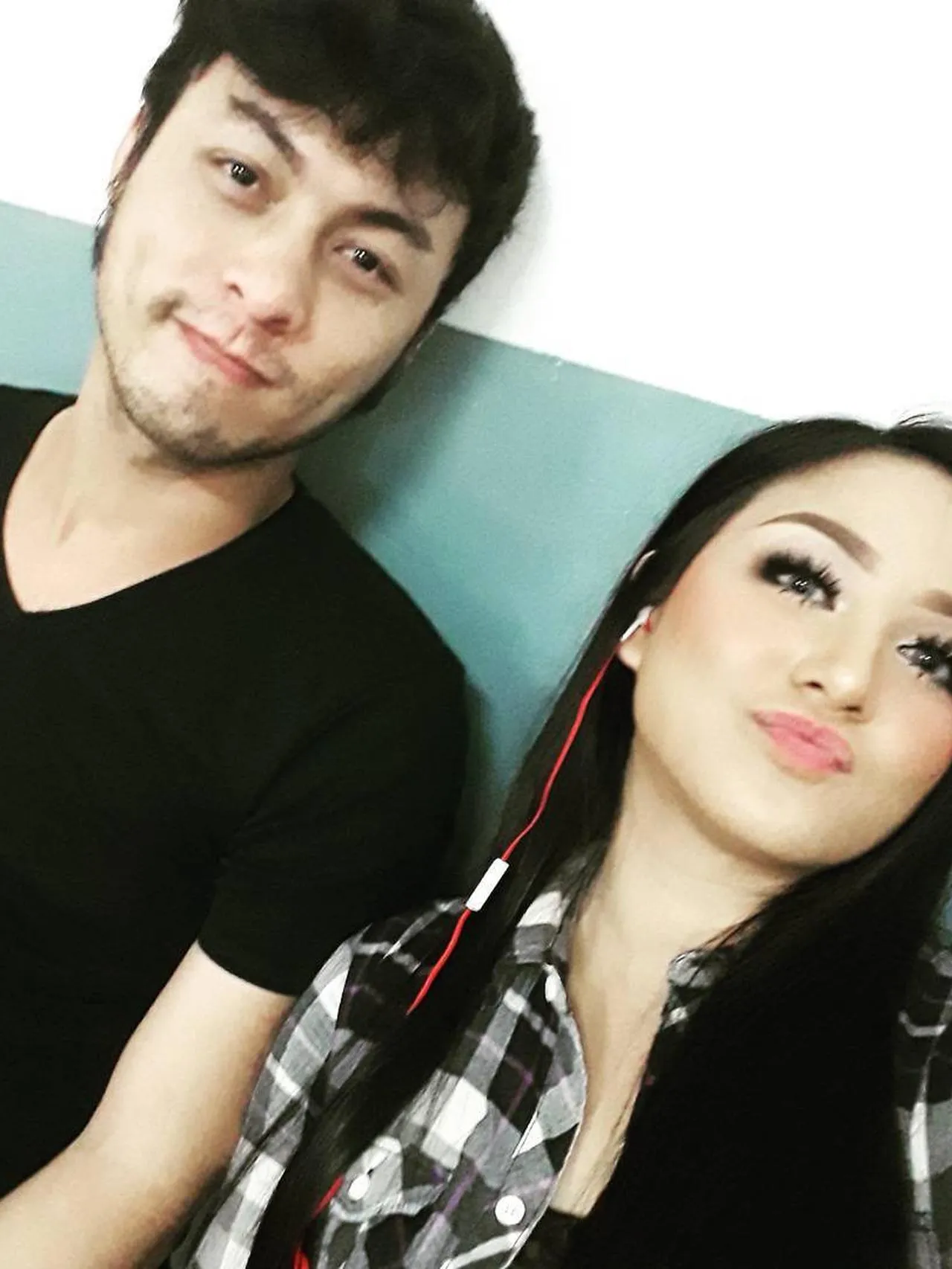 Juwita Bahar dan Deddy (credit: instagram.com/juwitabahar11)