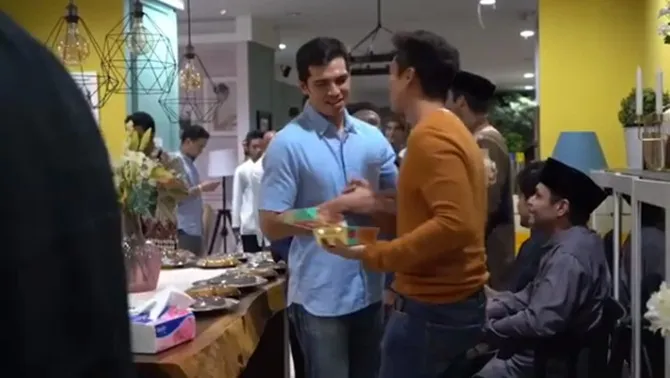 Adrian Maulana dan Baim Wong © instagram.com/raffinagita1717