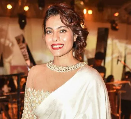 Fans dari London mengira Kajol tak bisa bahasa Inggris ©Times of India