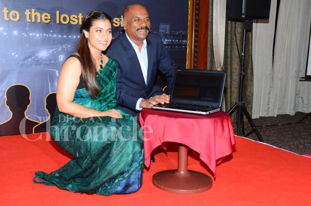 Kajol wakili suaminya meluncurkan website pencari orang hilang ©deccanchronicle