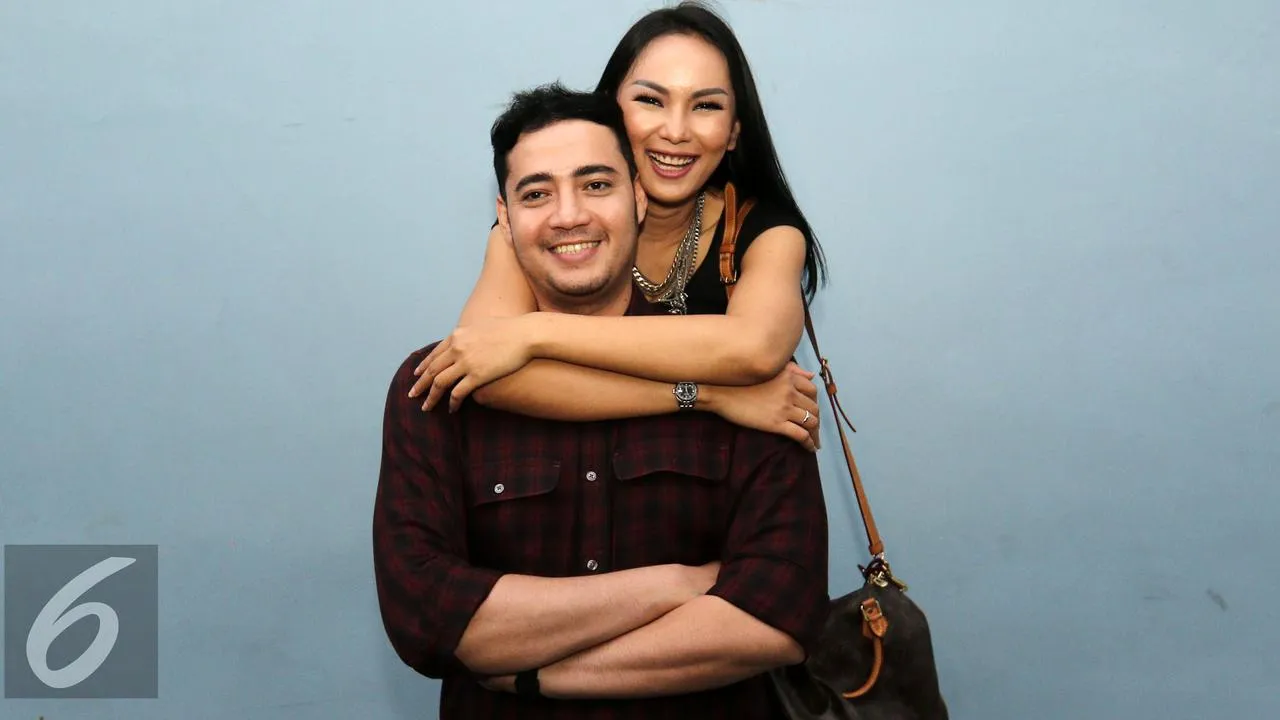 Menurut Hendra, perceraiannya dengan Kalina karena masalah sepele © Liputan6.com/Herman Zakharia