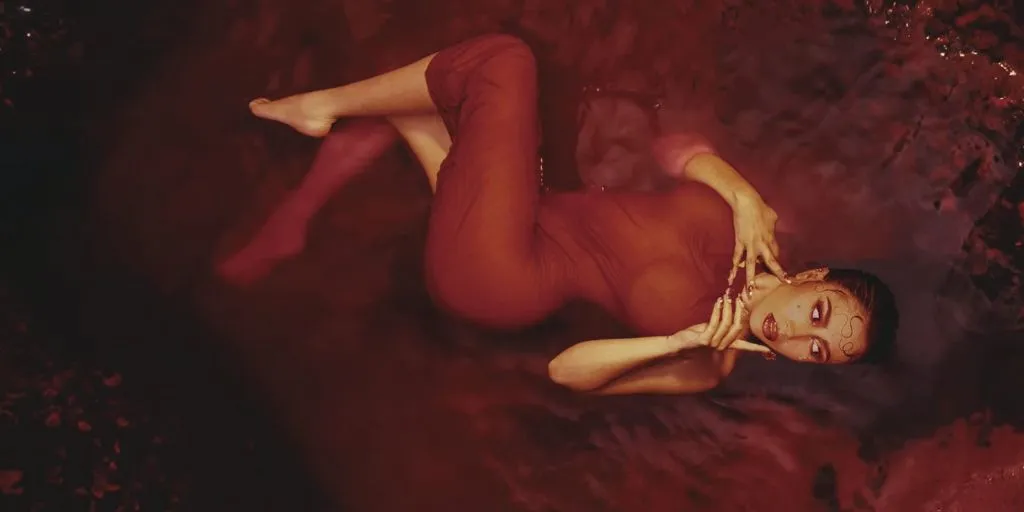 Kali Uchis - Fantasy (feat. Don Toliver)