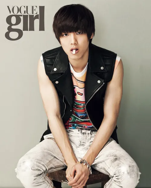 kang min hyuk ©vogue girl via soompi.com kang min hyuk ©vogue girl via soompi.com