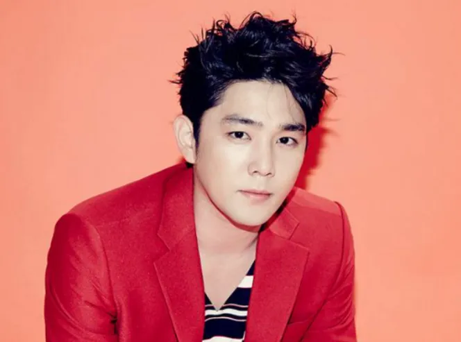 Kangin Super Junior menabrak tiang lampu jalan di bawah pengaruh alkohol. ©soompi.com