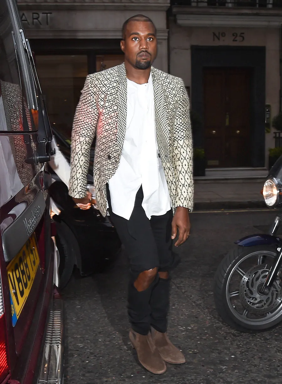 Kanye West @fameflynet